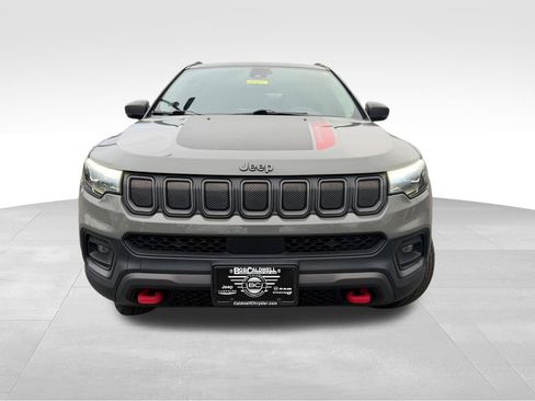 Used 2022 Jeep Compass Trailhawk w/ Trailhawk Elite Group image 2