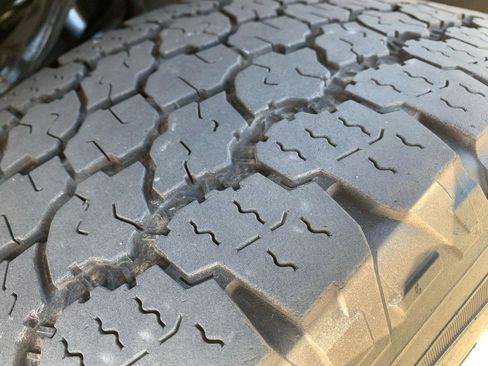 Used 2020 Chevrolet Silverado 1500 W/T w/ Trailering Package image 12