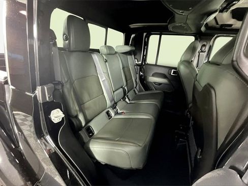 New 2025 Jeep Gladiator Mojave w/ Safety Group image 11