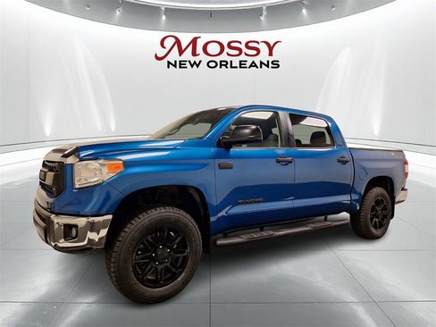 Used 2017 Toyota Tundra SR5 image 1