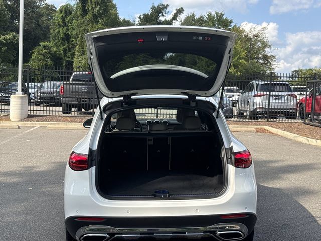 Used 2026 Mercedes-Benz GLC 300 4MATIC image 26