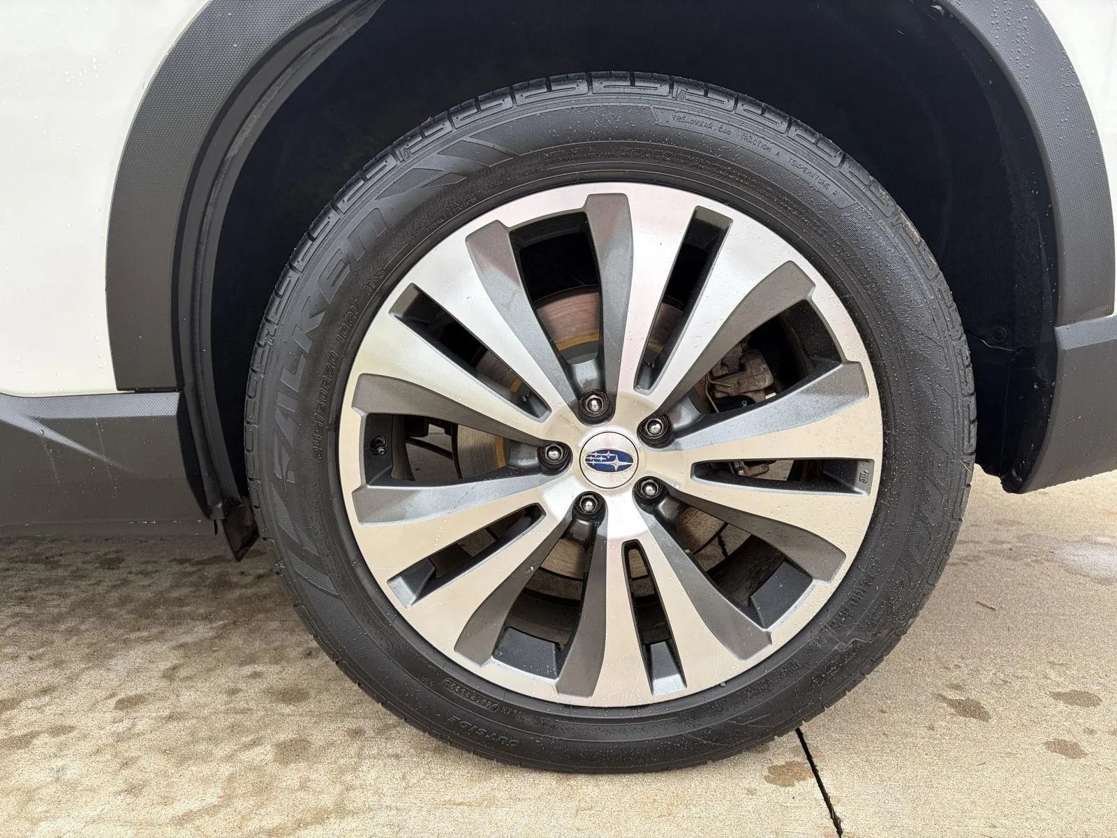 Used 2019 Subaru Ascent Limited w/ Popular Package #3 AWD/4WD image 9