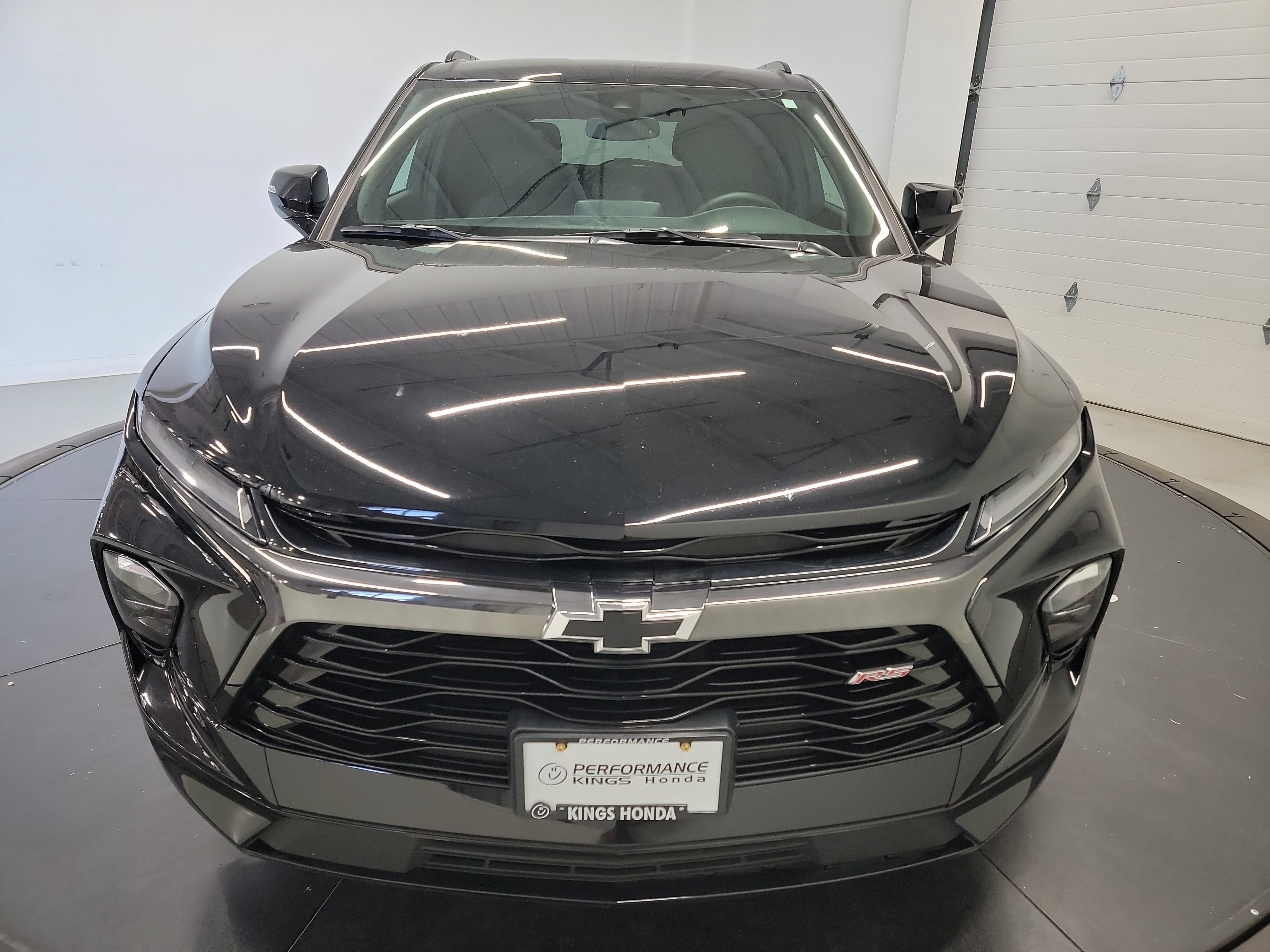 Used 2024 Chevrolet Blazer RS AWD/4WD image 2