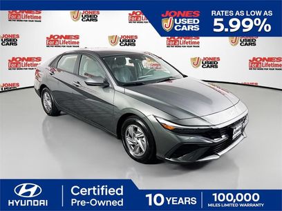 Used 2025 Hyundai Elantra SE