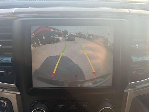 Used 2014 RAM 1500 Laramie w/ Convenience Group AWD/4WD image 20