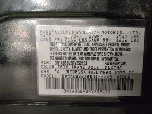 Used 2024 Nissan Sentra S FWD image 33