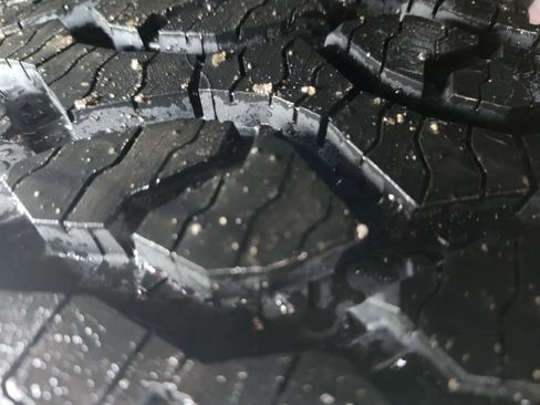 Used 2023 Chevrolet Traverse LT w/ LPO, Floor Liner Package image 33