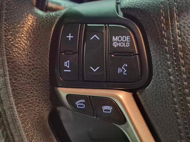 Used 2017 Toyota Sienna L FWD image 15