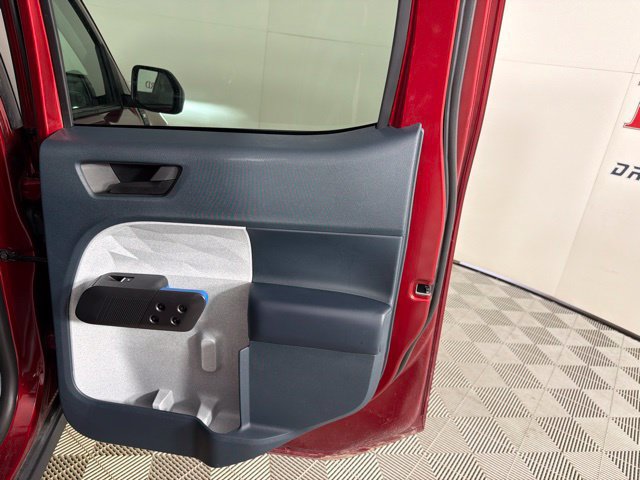Used 2025 Ford Maverick XLT FWD image 38