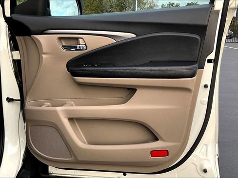 Used 2017 Honda Pilot EX image 26