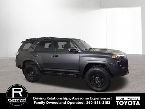 Used 2021 Toyota 4Runner TRD Off-Road Premium w/ Moonroof Package AWD/4WD image 5