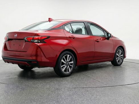 Used 2025 Nissan Versa SV image 9