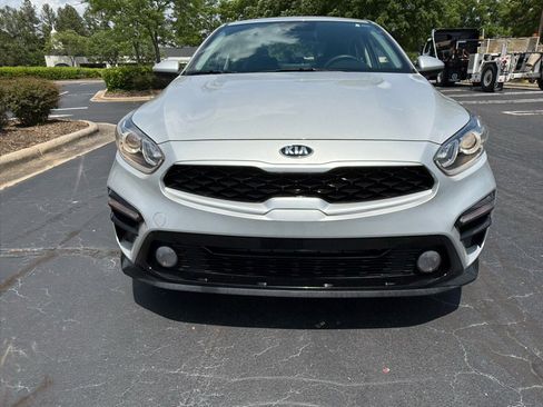 Used 2021 Kia Forte LXS image 3