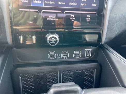 New 2026 RAM 1500 Laramie w/ Advanced Safety Group II AWD/4WD image 24