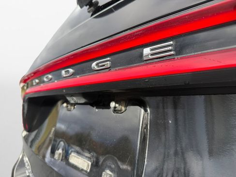 Certified 2023 Dodge Durango R/T image 17