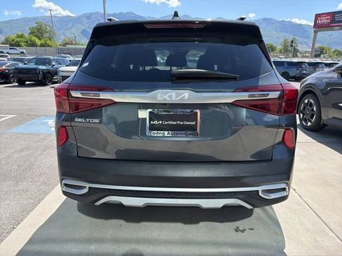 Certified 2023 Kia Seltos SX w/ SX Sunroof Package AWD/4WD image 6