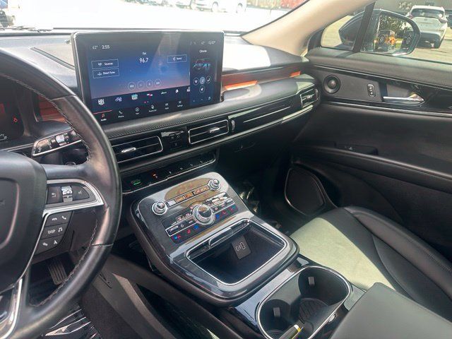 Used 2023 Lincoln Nautilus Reserve w/ Equipment Group 201A AWD/4WD image 25
