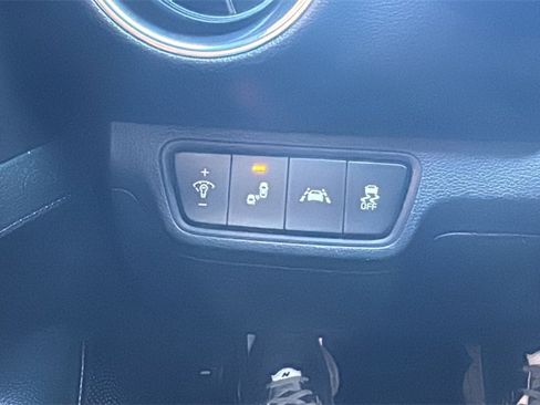 Used 2021 Kia Forte GT-Line image 17