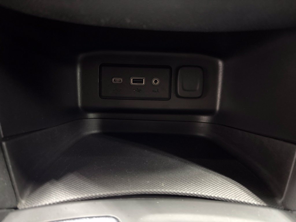 Used 2024 Chevrolet Equinox LT w/ LPO, Floor Liner Package AWD/4WD image 20