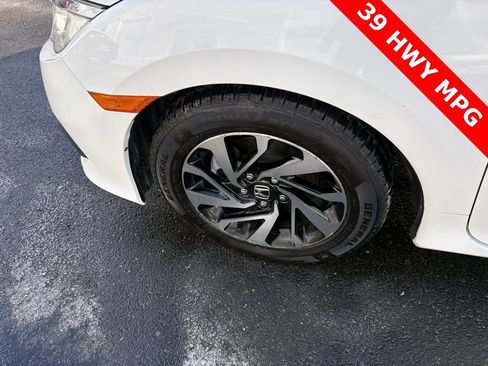 Used 2018 Honda Civic LX-P image 29