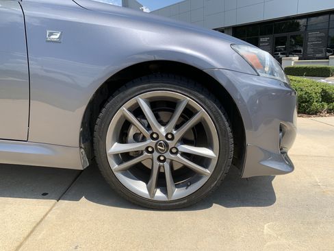 Used 2014 Lexus IS 250C w/ F-Sport Package w/as Tires RWD image 13