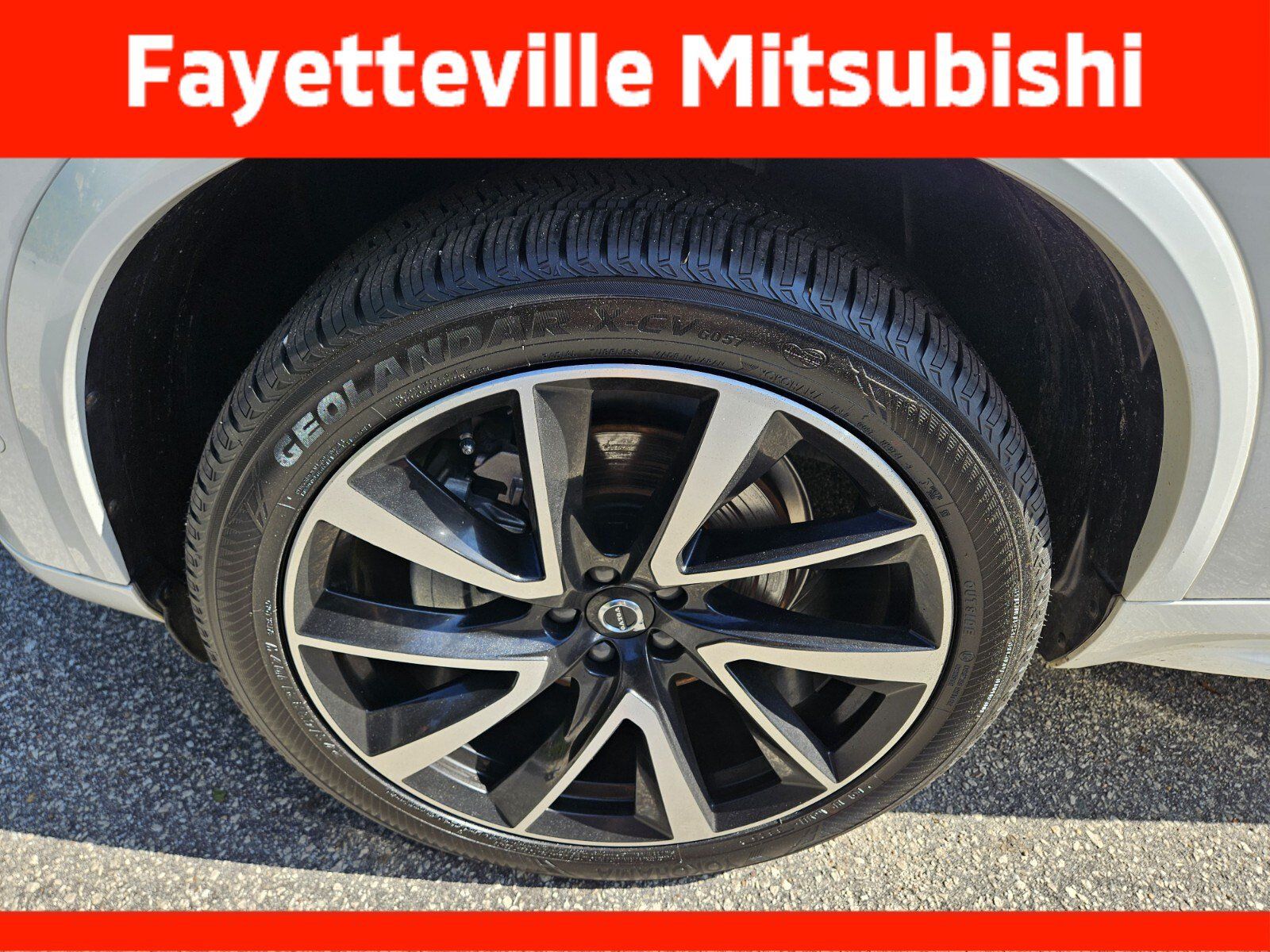 Used 2023 Volvo XC90 B6 Plus w/ Protection Package Premier AWD/4WD image 7