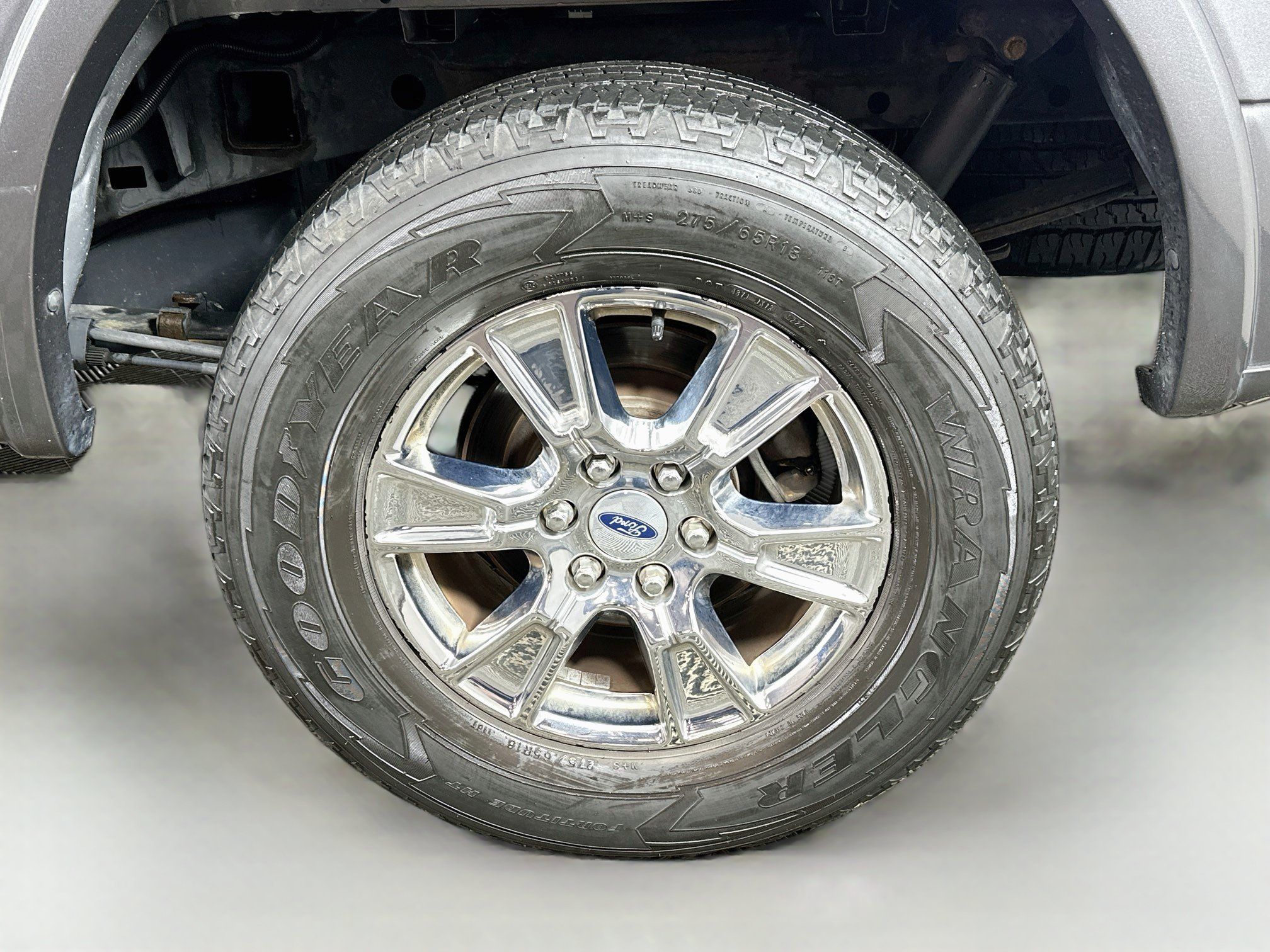 Used 2015 Ford F150 Lariat w/ Equipment Group 502A Luxury AWD/4WD image 29