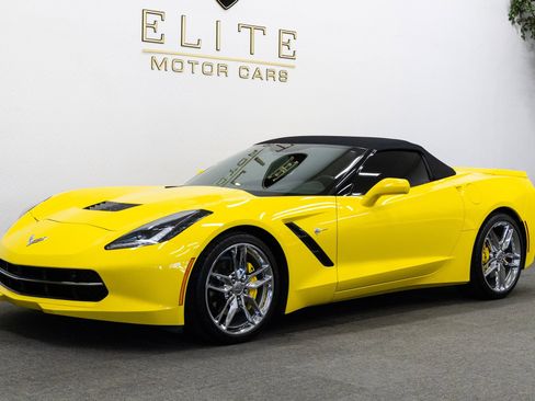 Used 2016 Chevrolet Corvette Stingray Convertible w/ 3LT Preferred Equipment Group image 19
