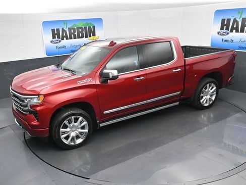 Used 2026 Chevrolet Silverado 1500 High Country w/ Technology Package AWD/4WD image 21