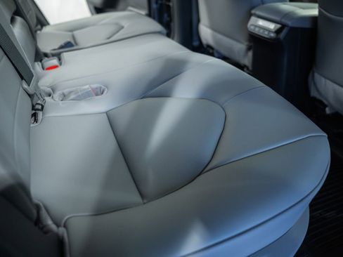 New 2026 Toyota Highlander XLE AWD/4WD image 34