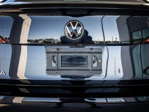 Used 2022 Volkswagen Jetta SE image 15