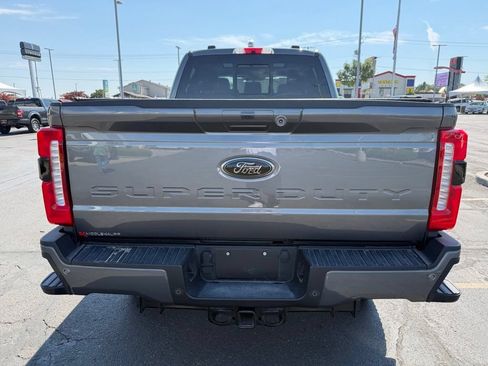 Used 2026 Ford F250 Lariat w/ Tremor Off-Road Package AWD/4WD image 6