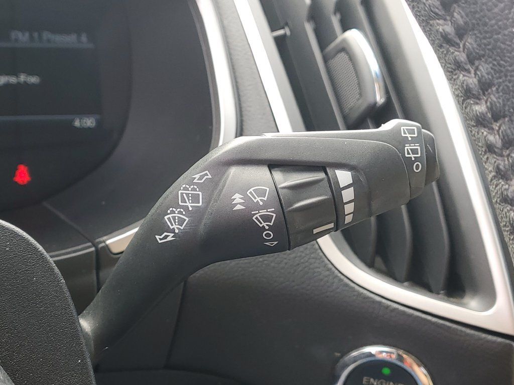 Used 2015 Ford Edge SEL w/ Equipment Group 201A AWD/4WD image 13