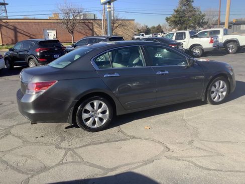 Used 2010 Honda Accord EX-L image 12