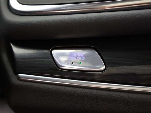 Used 2023 Buick Enclave Essence w/ Experience Buick Package AWD/4WD image 46