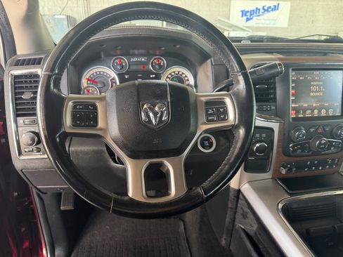 Used 2016 RAM 2500 Laramie AWD/4WD image 15