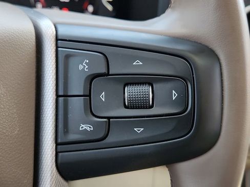 Used 2023 GMC Yukon XL Denali image 17