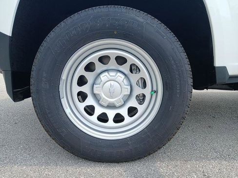 New 2026 Chevrolet Colorado W/T w/ WT Convenience Package II image 9