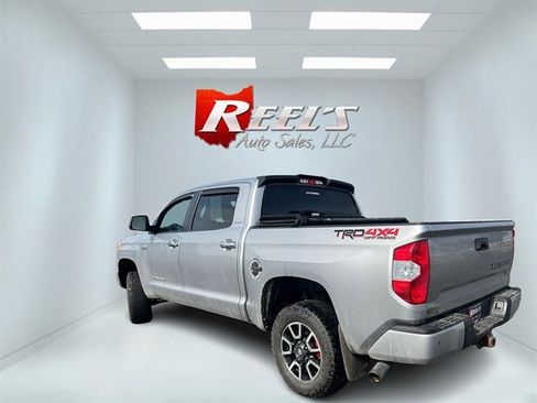 Used 2016 Toyota Tundra Limited w/ Limited Premium Package image 10