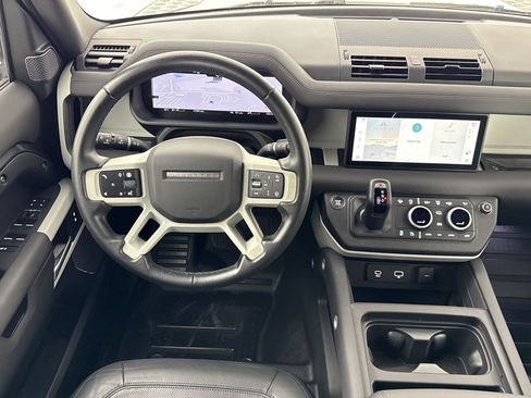 Certified 2024 Land Rover Defender 110 S AWD/4WD image 4