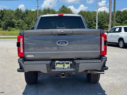 Used 2023 Ford F250 Lariat w/ Lariat Ultimate Package AWD/4WD image 4