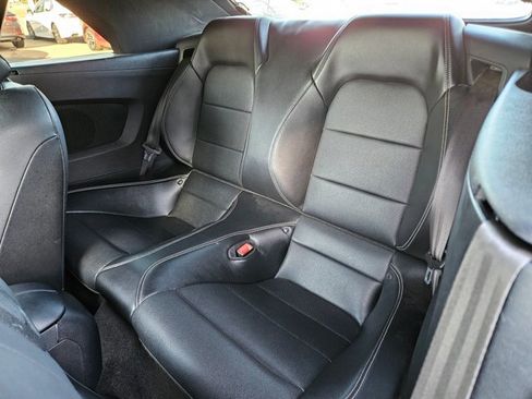 Used 2018 Ford Mustang GT Premium image 17