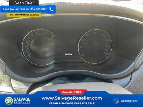 Used 2017 Lincoln MKC Reserve image 11