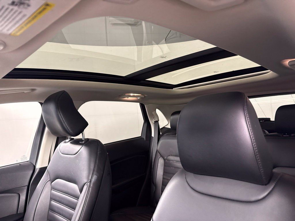 Used 2024 Ford Edge SEL w/ Convenience Package AWD/4WD image 15