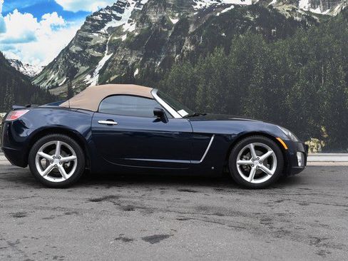 Used 2008 Saturn Sky Red Line image 2