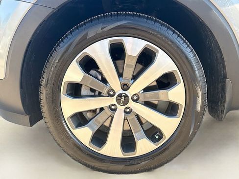 Used 2022 Kia Telluride EX w/ EX Premium Package image 33