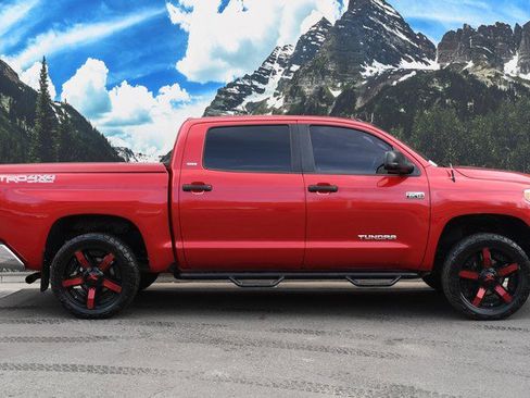 Used 2016 Toyota Tundra SR5 image 2