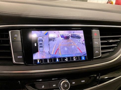 Used 2023 Buick Enclave Avenir w/ Avenir Technology Package image 21