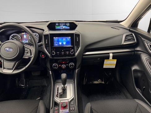 Used 2022 Subaru Forester Premium AWD/4WD image 11