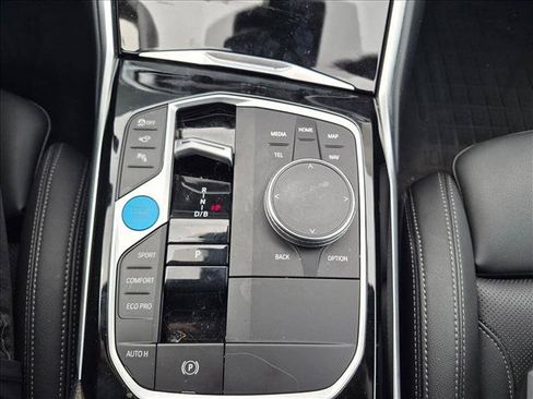 Used 2023 BMW i4 eDrive40 RWD image 12